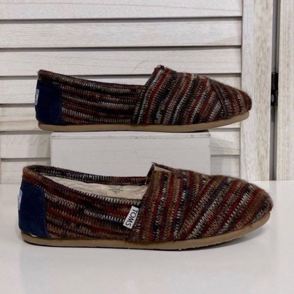Toms Multicolor Patterned Flats - Picture 3 of 8